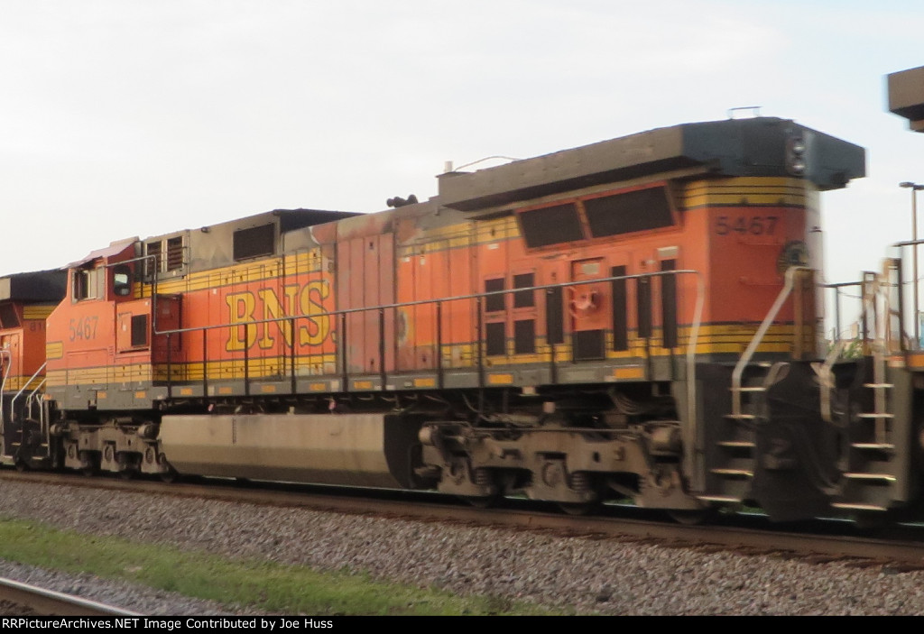 BNSF 5467